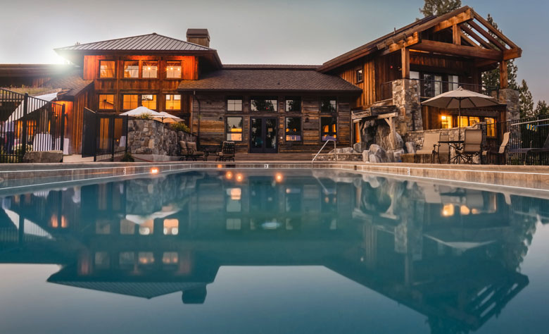 Shoot the pool: tips for real estate photography